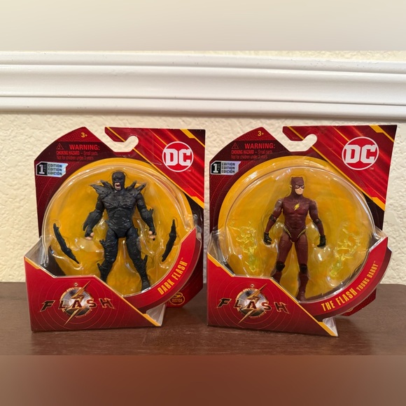 DC Action Figures Batman Dark Flash Flash Supergirl 1st Edition The Flash Movie - Picture 2 of 8